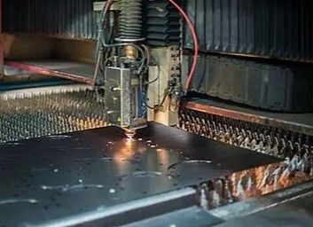 Cortado por láser de acero al carbono para prensas hidráulicas